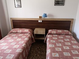 Labella Hostal Restaurante