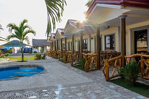 Aloha Seaside  Resort