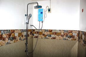 Aloha Seaside  Resort