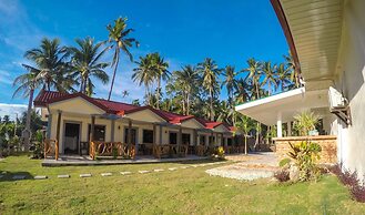 Aloha Seaside  Resort