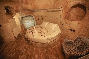 Mahperi Cappadocia Cave