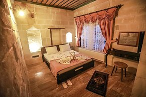 Mahperi Cappadocia Cave