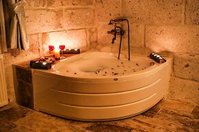 Mahperi Cappadocia Cave