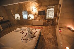 Mahperi Cappadocia Cave