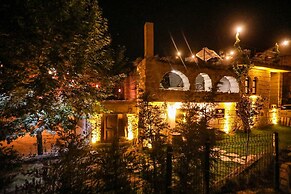Mahperi Cappadocia Cave
