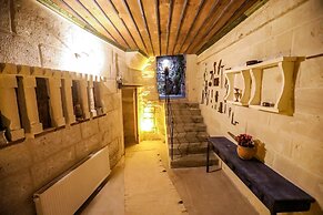 Mahperi Cappadocia Cave