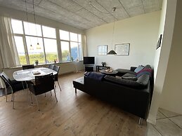 Skaerven Beachfront Condos and Cottage