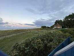 Skaerven Beachfront Condos and Cottage