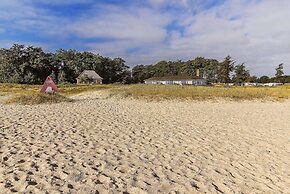 Skaerven Beachfront Condos and Cottage