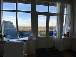 Skaerven Beachfront Condos and Cottage