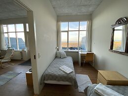 Skaerven Beachfront Condos and Cottage