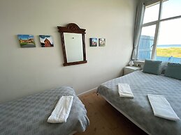 Skaerven Beachfront Condos and Cottage