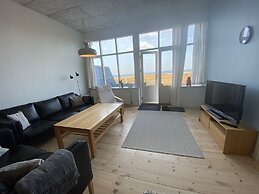 Skaerven Beachfront Condos and Cottage