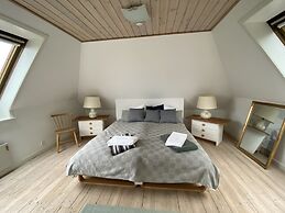 Skaerven Beachfront Condos and Cottage