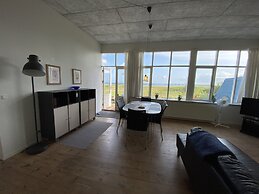 Skaerven Beachfront Condos and Cottage