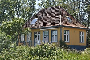 Skaerven Beachfront Condos and Cottage