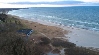 Skaerven Beachfront Condos and Cottage