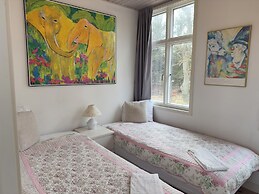 Skaerven Beachfront Condos and Cottage