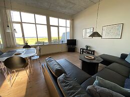 Skaerven Beachfront Condos and Cottage