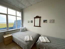 Skaerven Beachfront Condos and Cottage