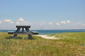 Skaerven Beachfront Condos and Cottage