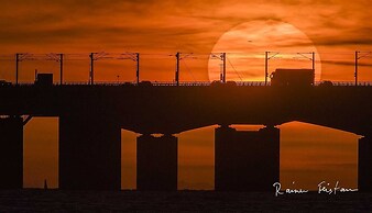 Skaerven Beachfront Condos and Cottage