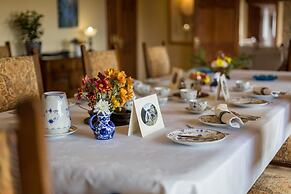 Ael Y Bryn Bed and Breakfast