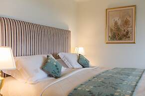 Ael Y Bryn Bed and Breakfast