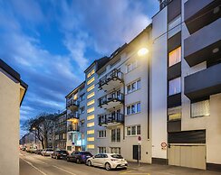 Jimmy's Apartments Lory