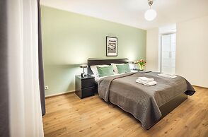 Jimmy's Apartments Lory