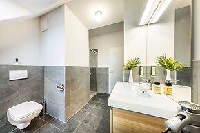 Jimmy's Apartments Lory