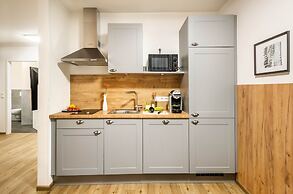 Jimmy's Apartments Lory