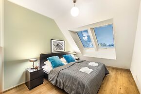 Jimmy's Apartments Lory