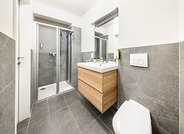 Jimmy's Apartments Lory