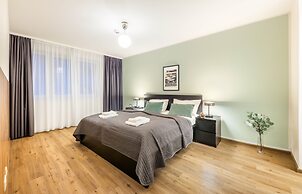 Jimmy's Apartments Lory