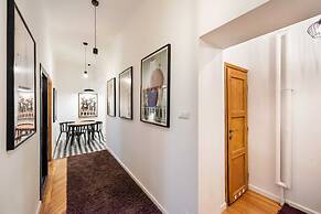 Old Town Market Place Apartment