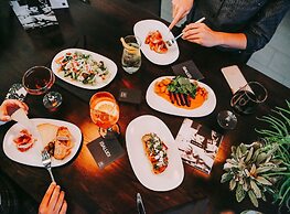 AC Hotel Austin-University