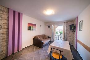Apartment Sanic Rab 2
