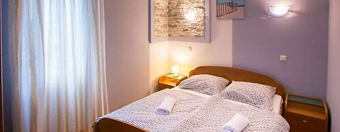 Apartment Sanic Rab 2