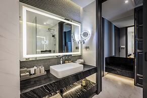 Wyndham Grand Nai Harn Beach Phuket