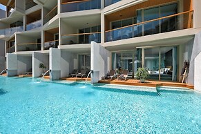 Wyndham Grand Nai Harn Beach Phuket