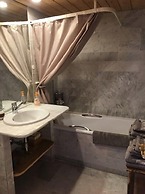 Villars Bristol Apartments