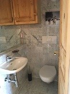 Villars Bristol Apartments