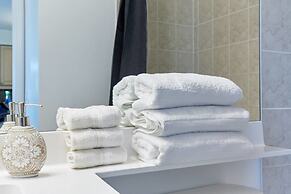 Meridian Luxury Condos