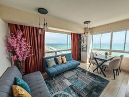 1602 - Exclusive Ocean View Apartment