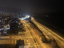 1602 - Exclusive Ocean View Apartment