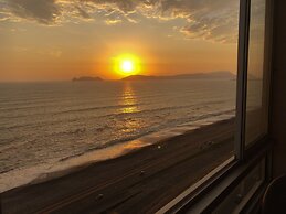 1602 - Exclusive Ocean View Apartment