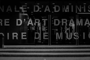 Pied-A-Terre Mont-Royal - Hostel