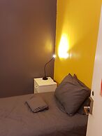 Pied-A-Terre Mont-Royal - Hostel