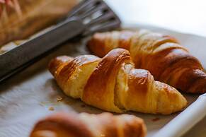 Pied-A-Terre Mont-Royal - Hostel